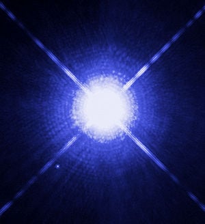 300px-Sirius_A_and_B_Hubble_photo.jpg.6d