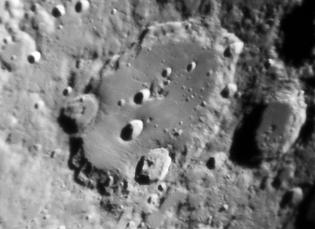 clavius-RL-40-us.JPG.ef340aab4befeddc0e1