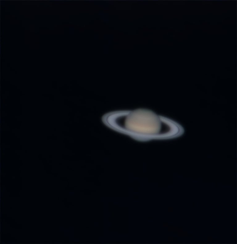 saturno-4d.jpg.7f5495f9a37d653f38f0d67e0