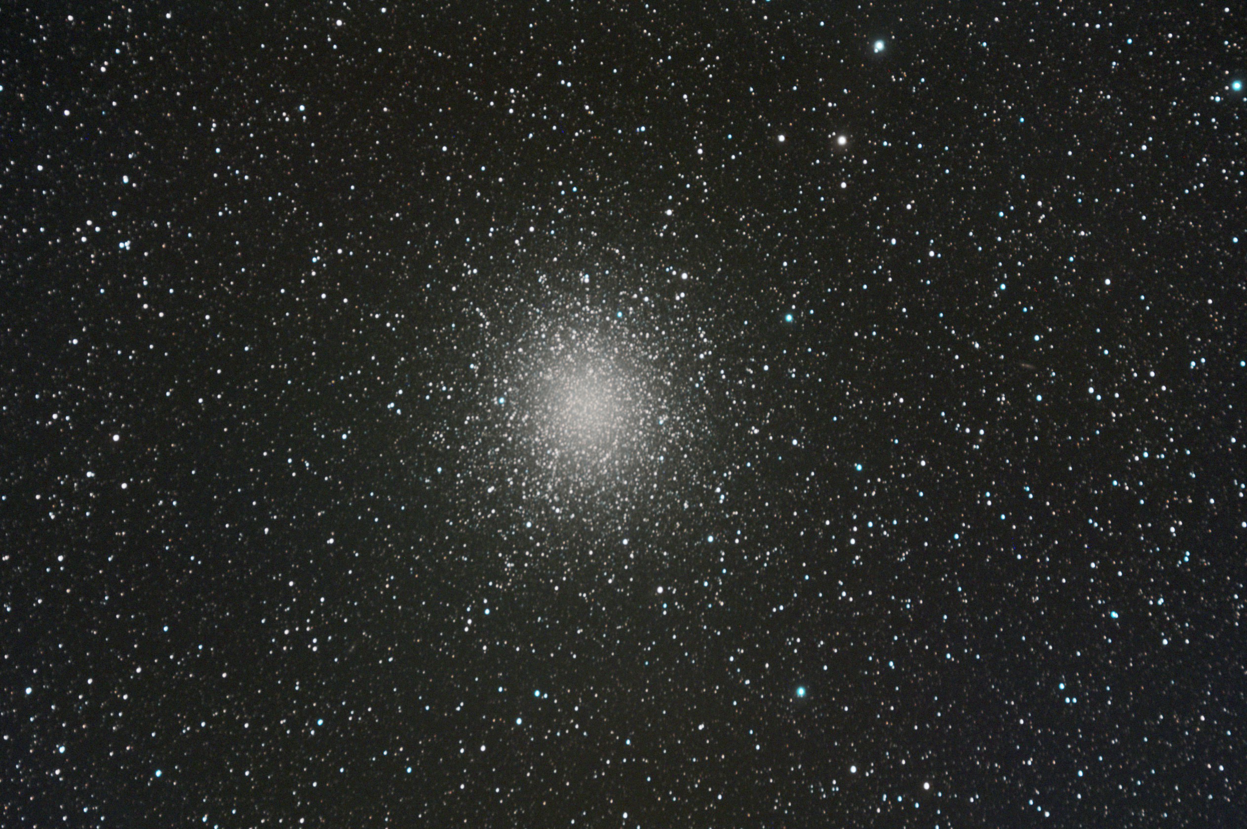 Omega_Centauri_NGC5139.jpg.aeb508fbbd0dd